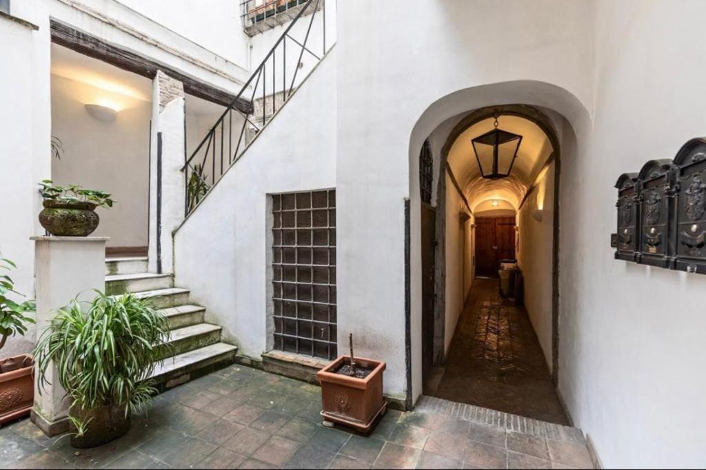 Campo De' Fiori Loft The Angeli'S Apartment روما المظهر الخارجي الصورة